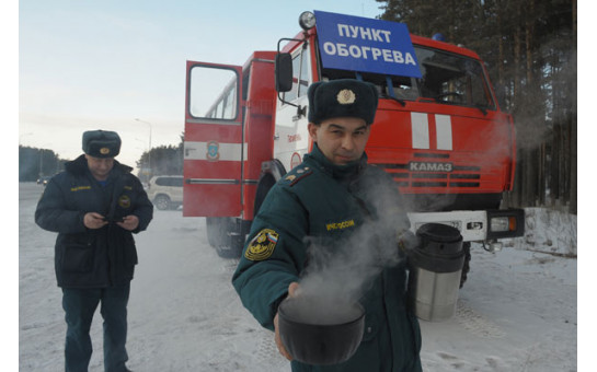На дорогах региона круглосуточно работают передвижные пункты обогрева